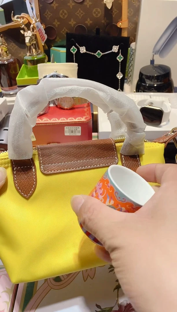 摆件111111111111@@1