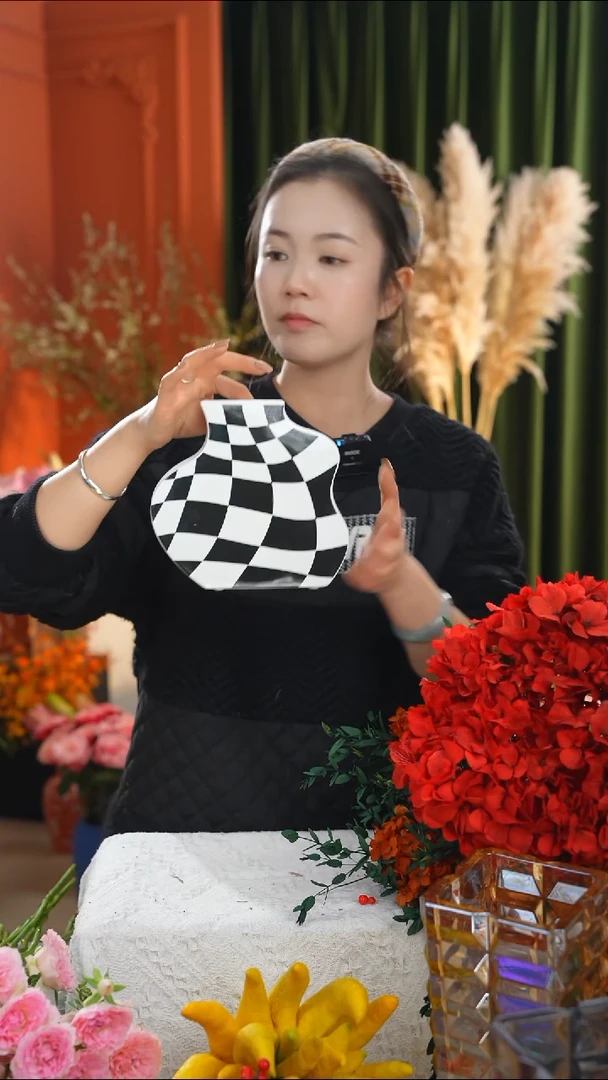陶瓷花瓶 现代风摆件02