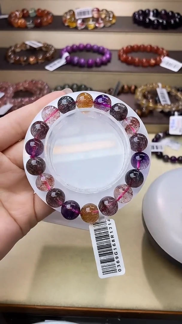 【闪购商品】水晶手链未镶嵌黑加仑超七11m+