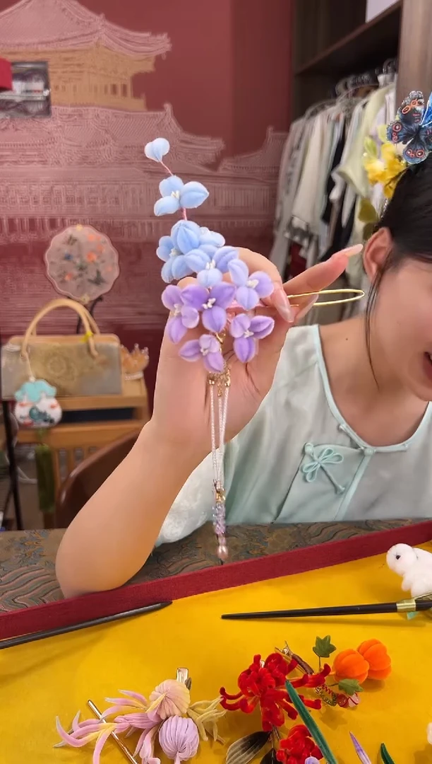 刺绣非遗绒花（发饰）