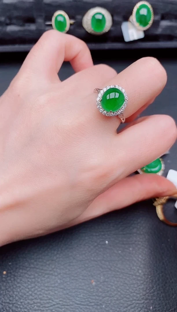 【闪购商品】翡翠戒指银S925镶嵌天然a货翡翠886