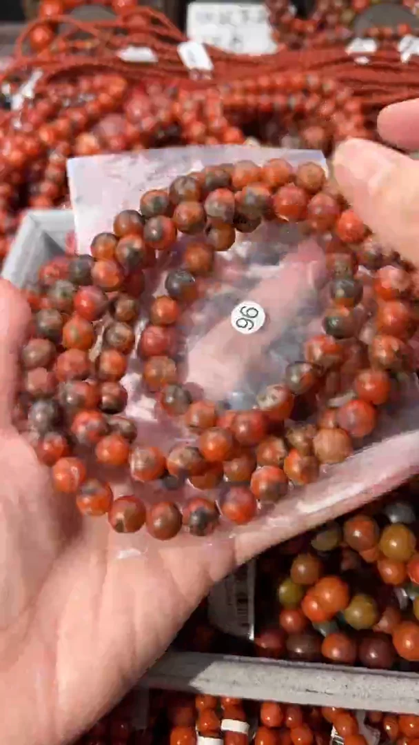南红玛瑙手串未镶嵌9+