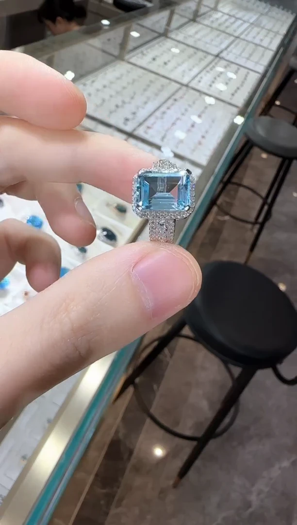银S925镶嵌戒指托帕石10*8mm