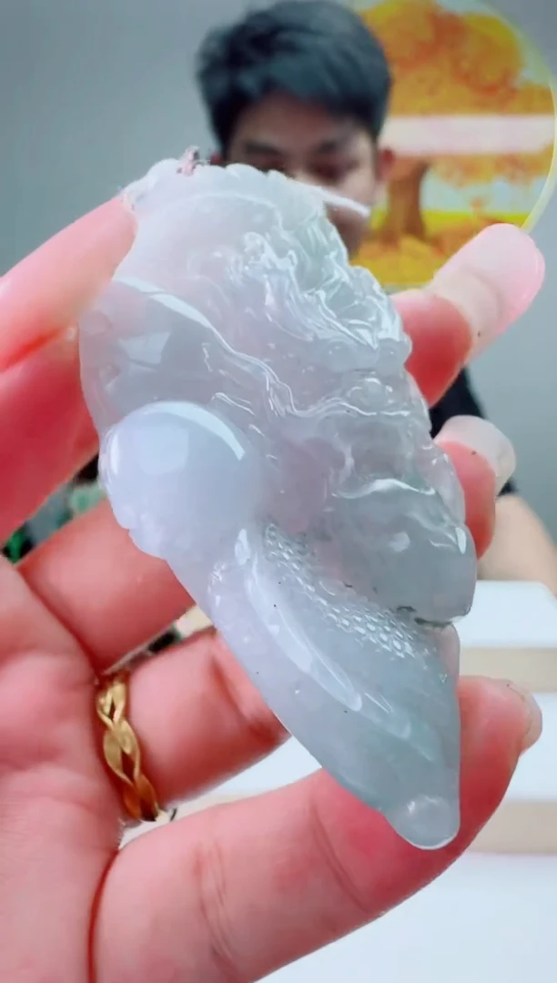 翡翠未镶嵌颈饰11111111111