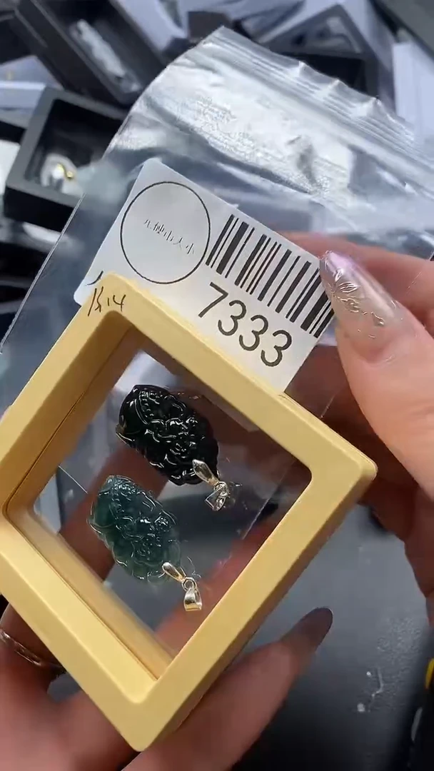 吊坠(不含链)未镶嵌翡翠7333