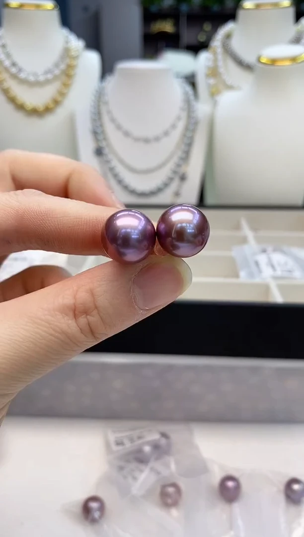 【闪购商品】淡水珍珠耳饰18K金镶嵌淡水耳钉星空