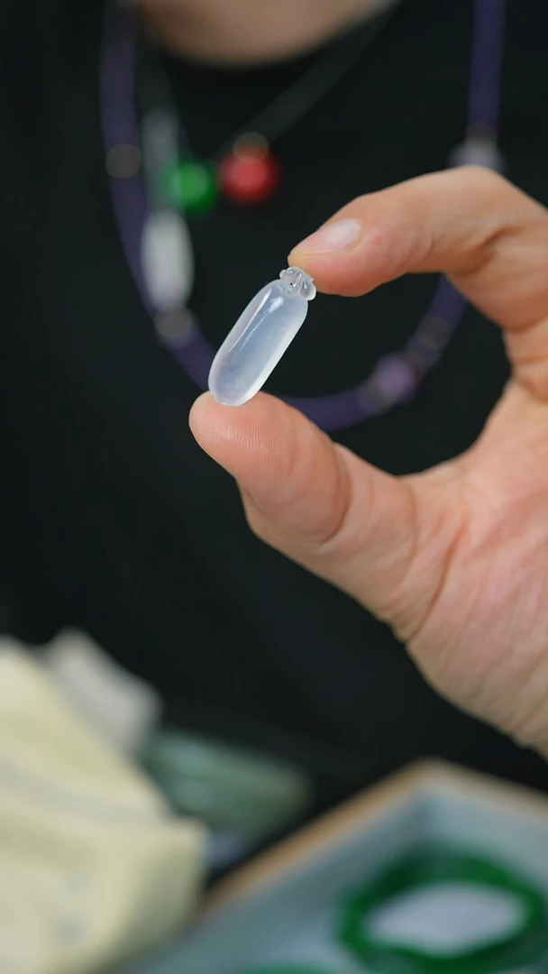 【闪购商品】翡翠颈饰未镶嵌55号-福瓜/G/3