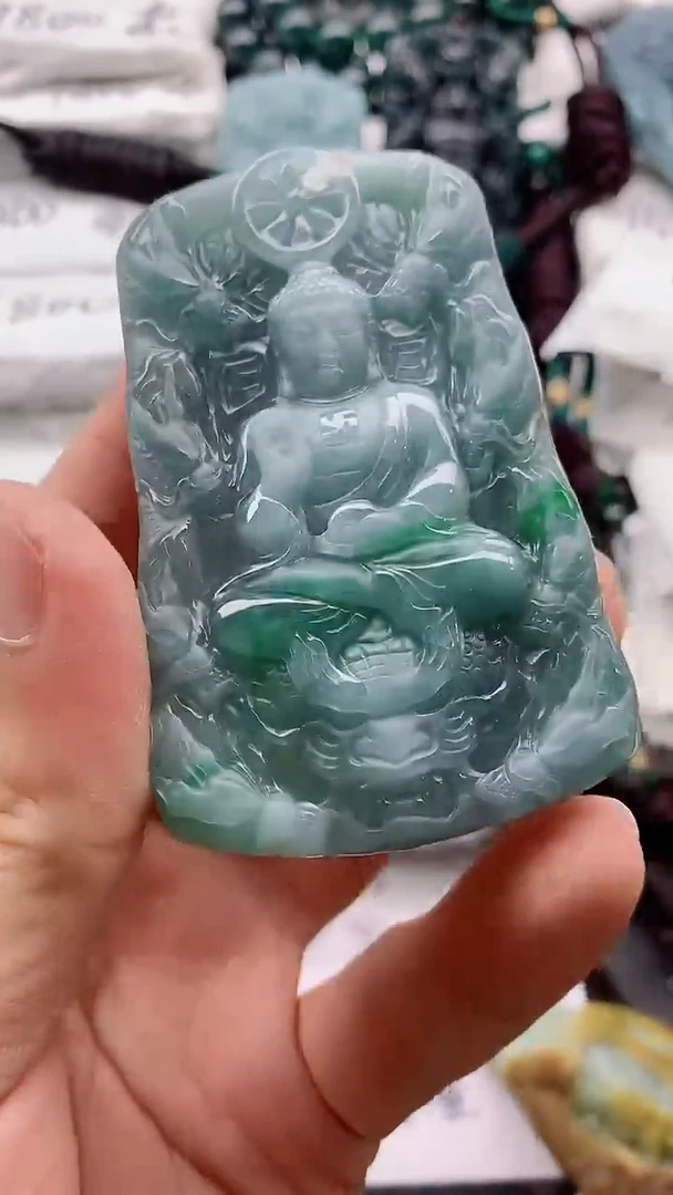 翡翠未镶嵌颈饰88888888888