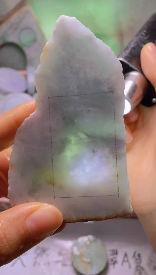 翡翠裸石天然缅甸翡翠A货551