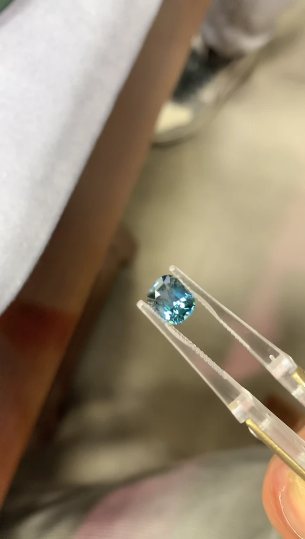 【闪购商品】尖晶石裸石未镶嵌1.7ct  86