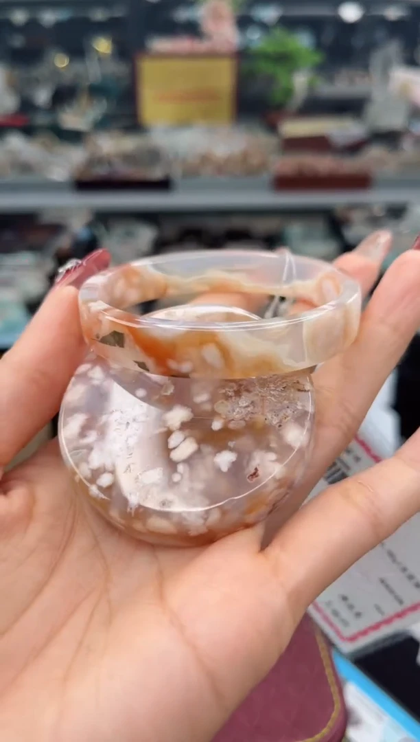 【闪购商品】石英质玉手镯未镶嵌55圈口（赠品镯心）3444402