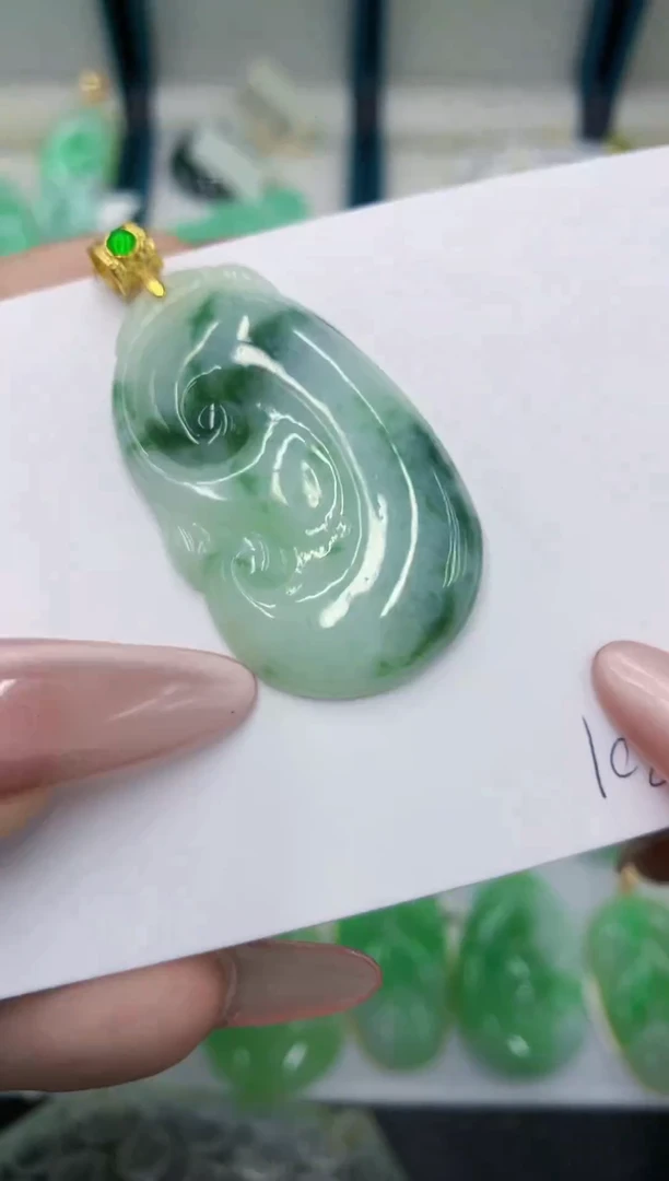 颈饰未镶嵌翡翠111111