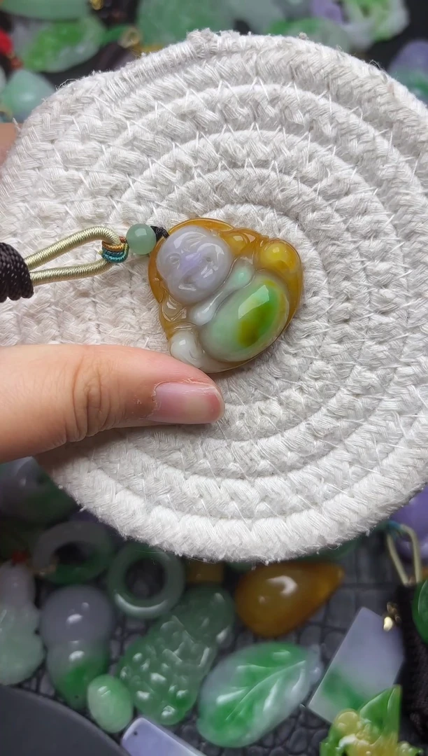 颈饰未镶嵌翡翠缅甸翡翠吊坠