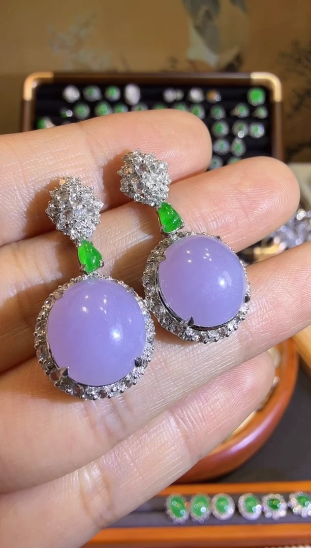 【闪购商品】翡翠耳饰18K金镶嵌紫罗兰大蛋面耳坠