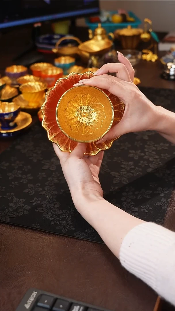 茶杯紫砂【宜景窑系列】中国红花开见佛