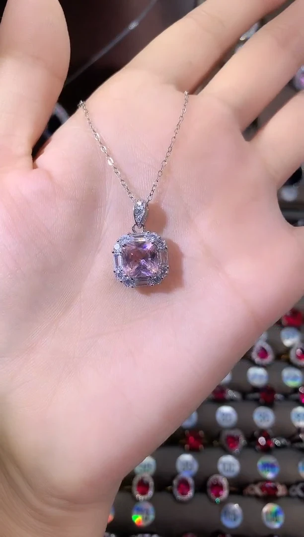 吊坠(赠链)银S925镶嵌绿柱石8银色