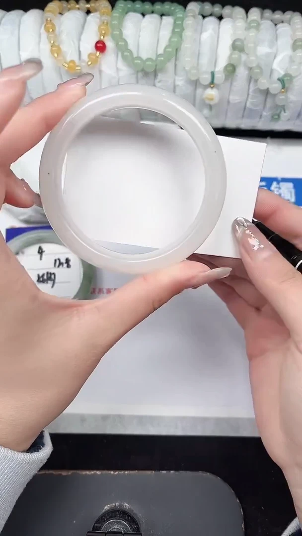 未镶嵌手镯石英质玉5-59/60