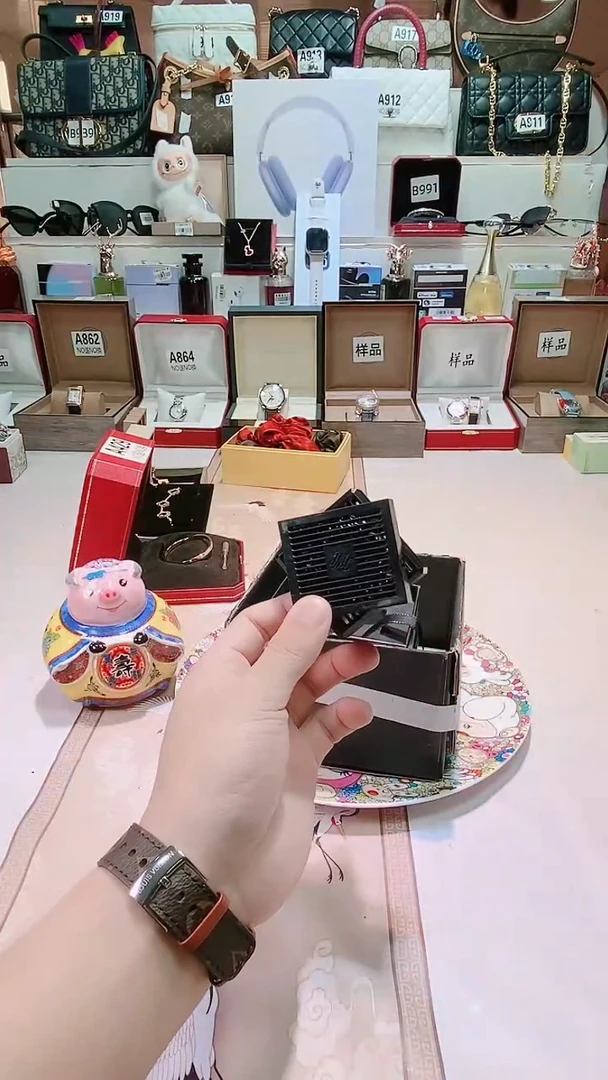 瓷片瓷器 库房到期 全部地板价@@1