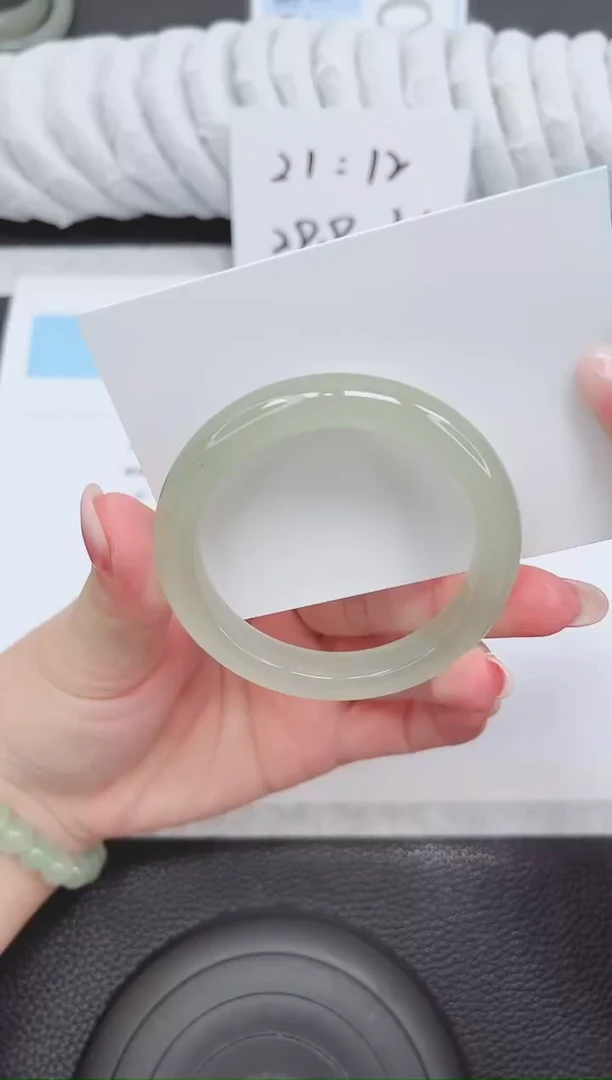 未镶嵌手镯石英质玉11-52.1