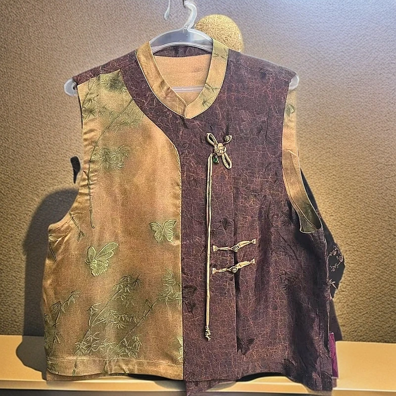 LN 2025时尚国风绿蝶拼接流速马甲24ZH127M