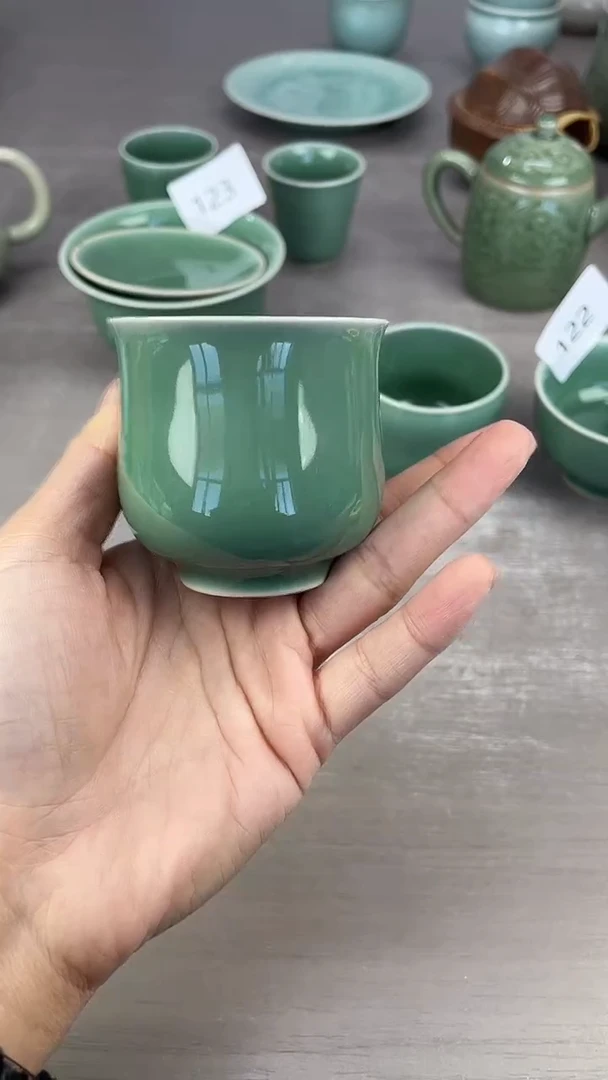 青瓷仓储福利清仓微微暇