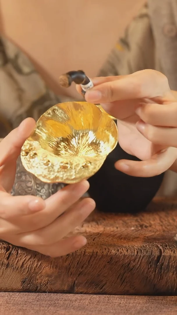 镀金金蝉莲蓬茶漏