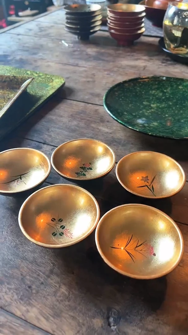 6.5*2.5公分金箔杯