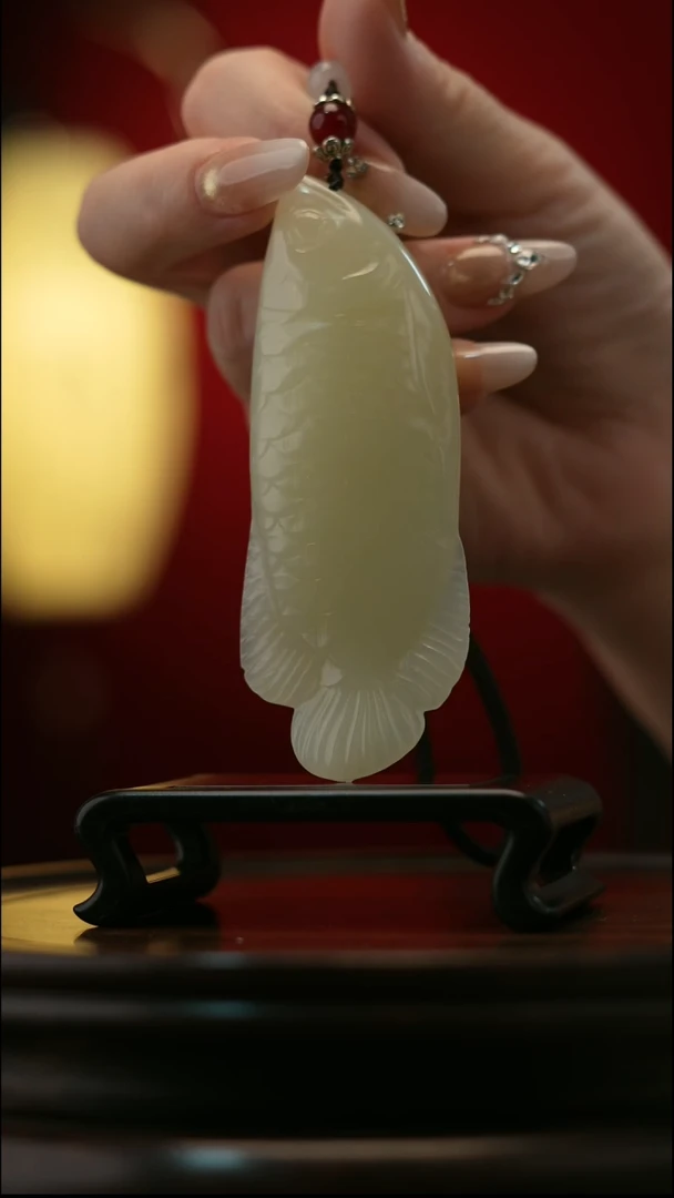 玉【金龙鱼】天然玉石手把件