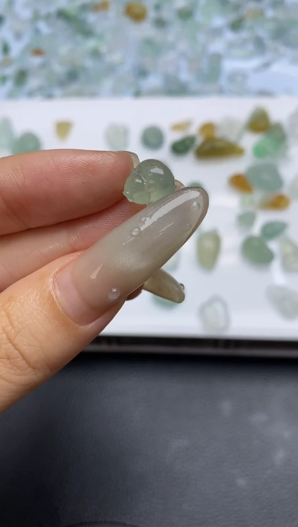 未镶嵌定制翡翠翡翠毛货~