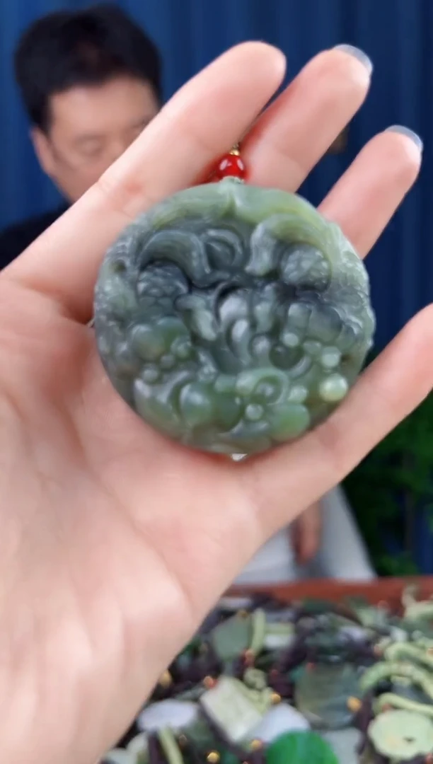 未镶嵌和田玉挂件拍一发一