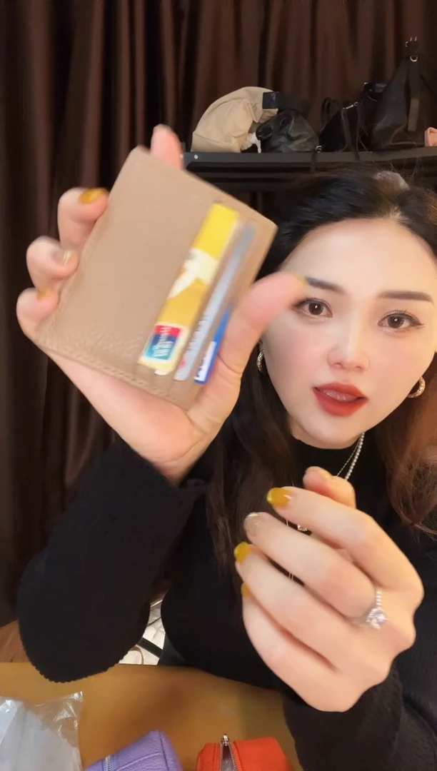 牛皮（革）高端订制时尚百搭女士卡包