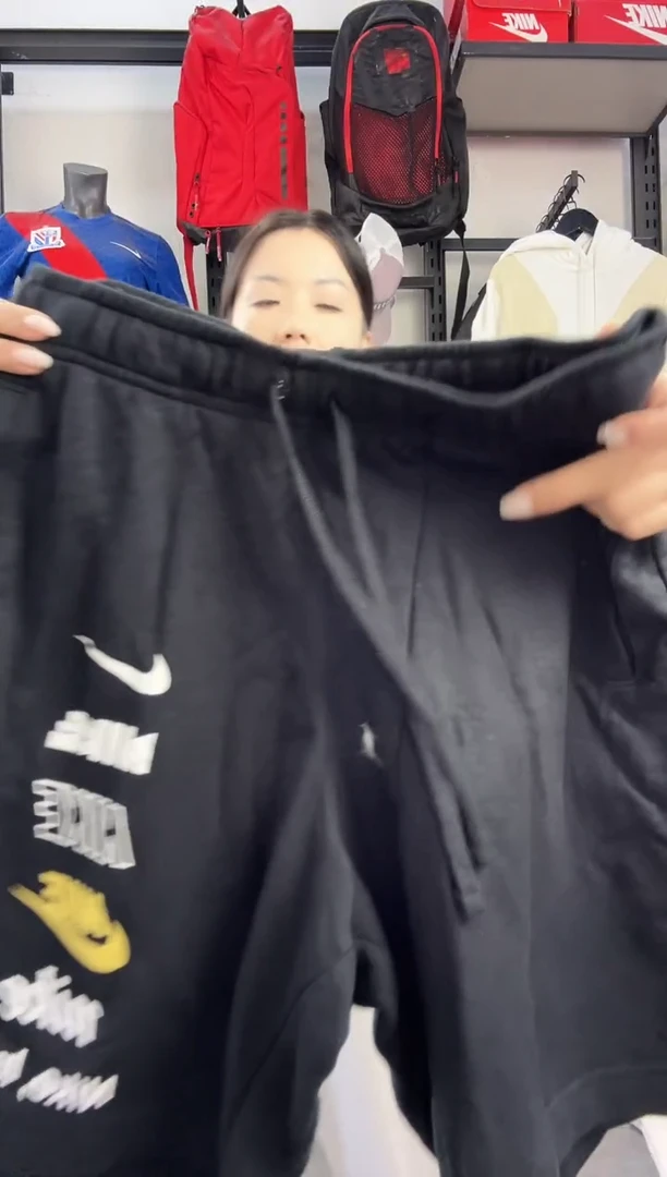 824·编码 瑕疵款直播间过款为准 尺码M