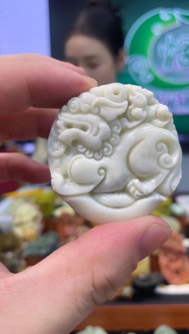 【闪购商品】岫玉吊坠未镶嵌·多样性发货*拍一发一