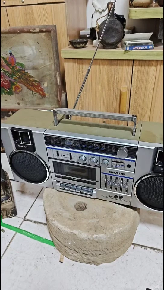 舌****，收音机0000000