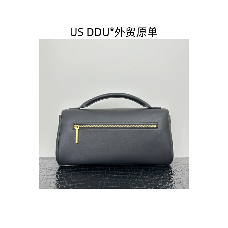 A60 黑色横板肉丢手提包MG25-030/H001