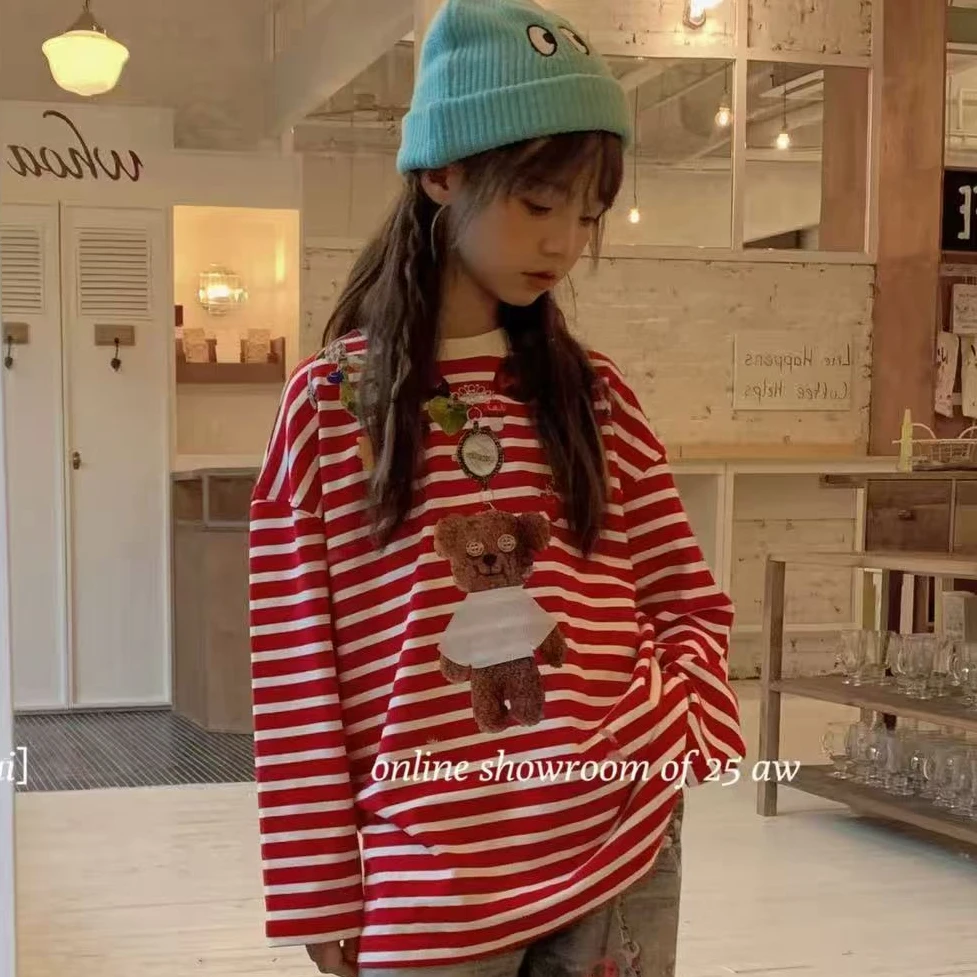 2025冬款女童新年款时尚洋气条纹卡通加绒长袖卫衣