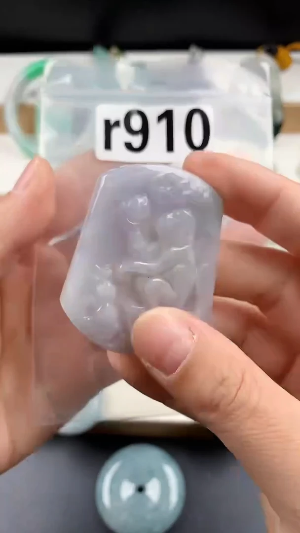 颈饰未镶嵌翡翠天然翡翠吊坠挂件