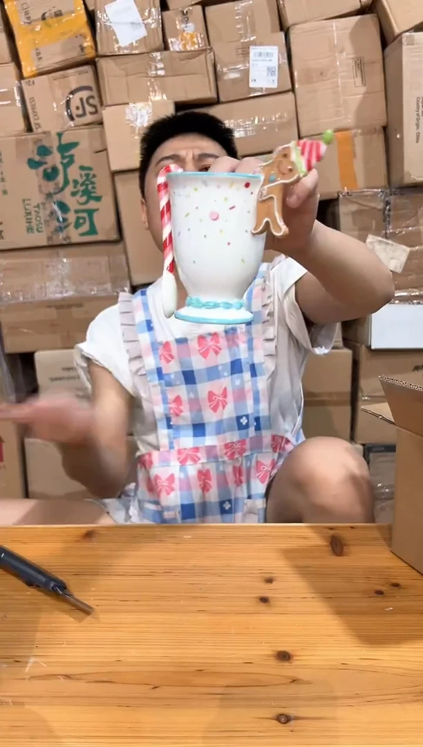 瓷片姜饼人一杯一勺