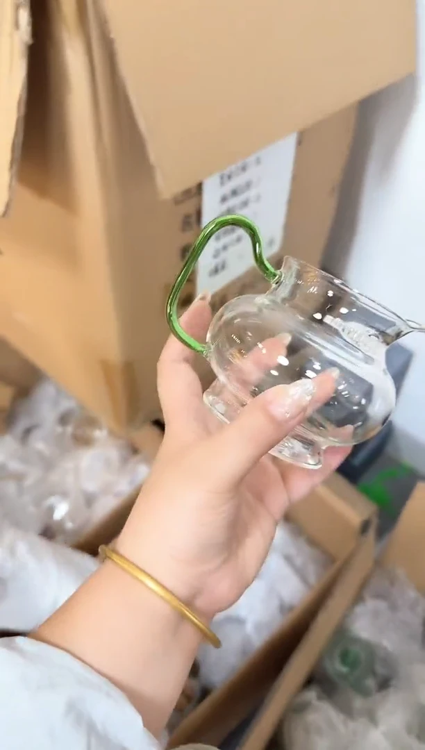 绿色小熠然公道有片