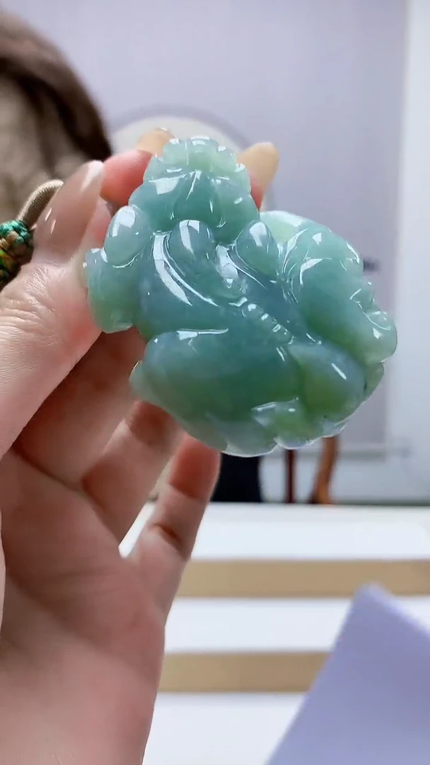 未镶嵌定制翡翠4829MM-毛货挂件33