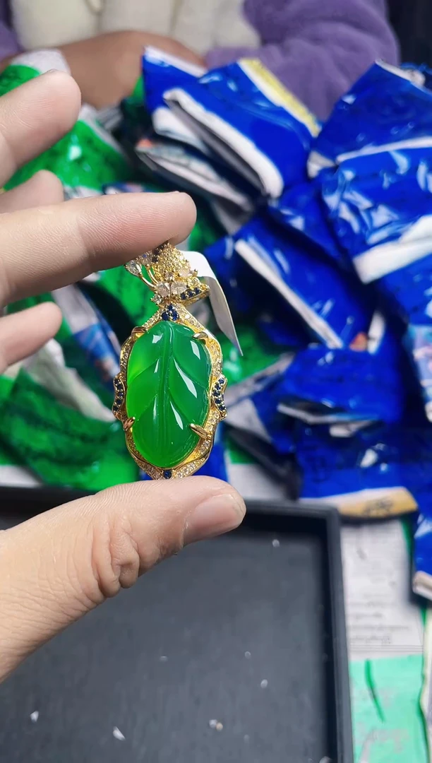 强子收货--所见即所得--多样性发货--绿色叶子