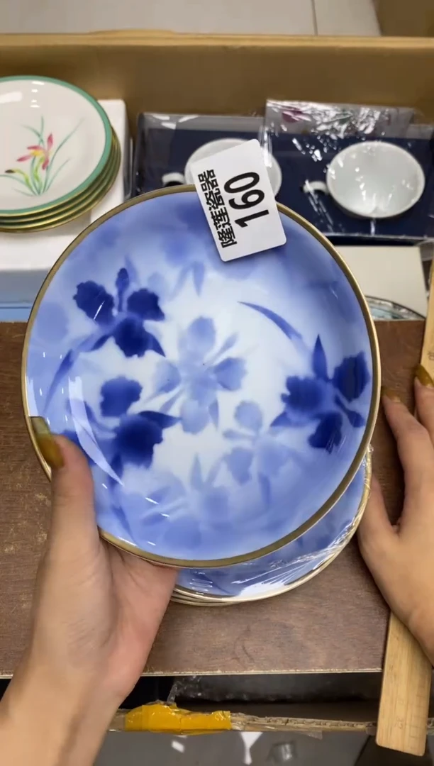 瓷片隆莲瓷器欢迎大家