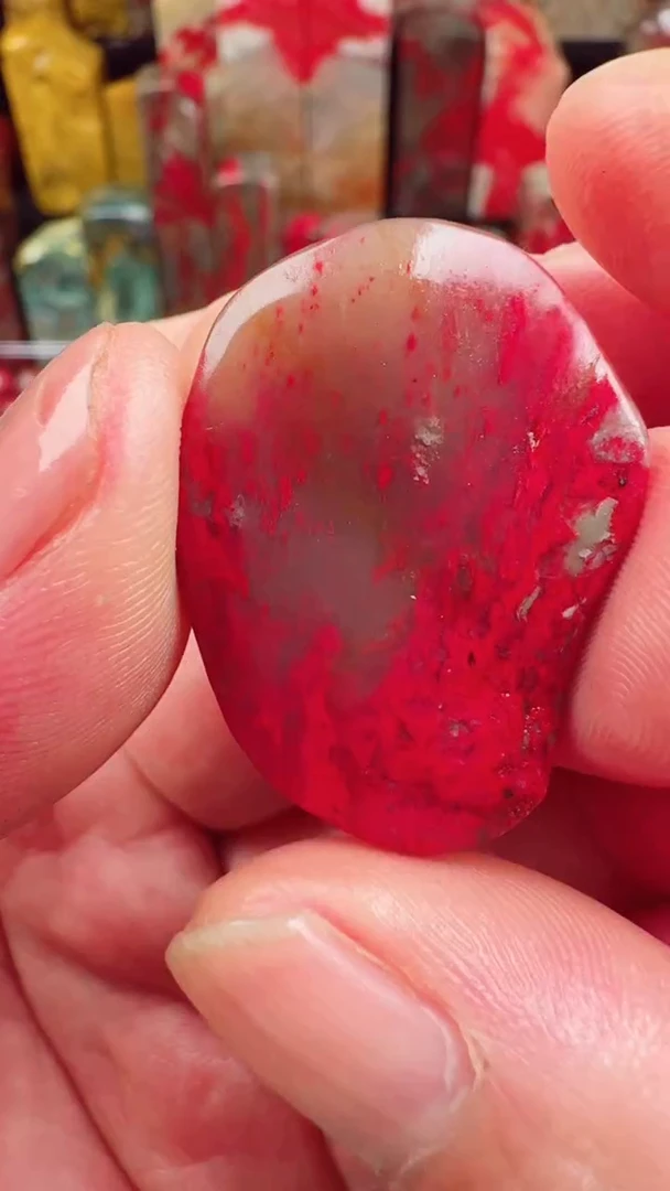 昌化鸡血石昌化鸡血石