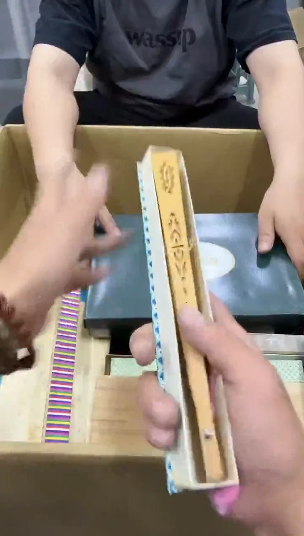 琉璃手工艺品众****材147