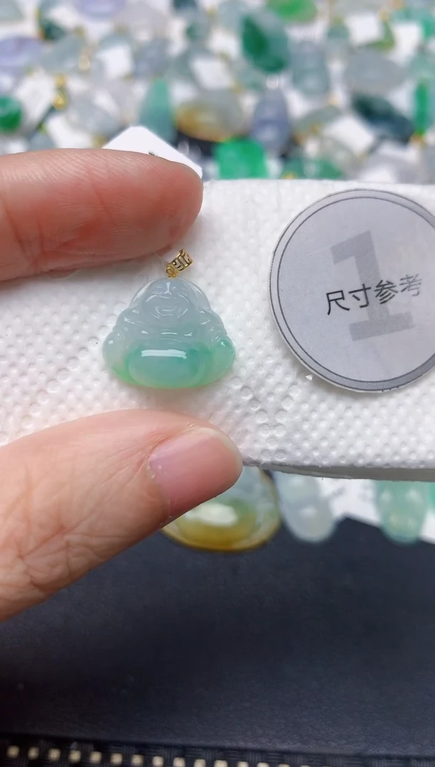 颈饰18K金镶嵌翡翠天然缅甸A货翡翠