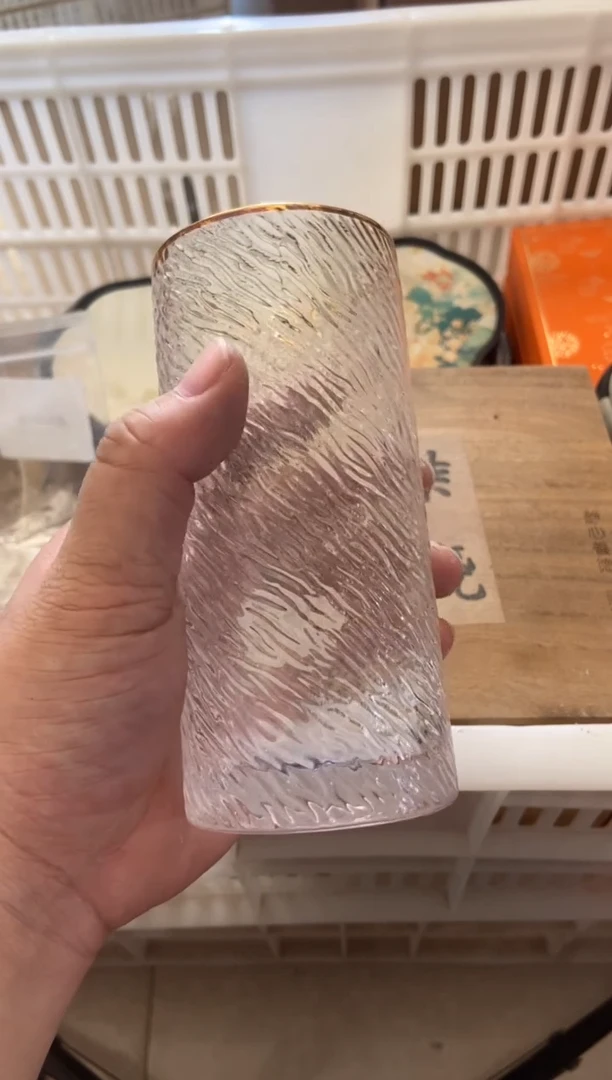 无运费险有瑕疵的摄影的产品有使用过的痕迹有点脏介意勿拍