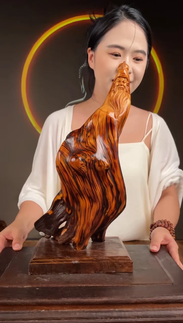 柏木（崖柏）手工摆件,先抢先得! 编号:113