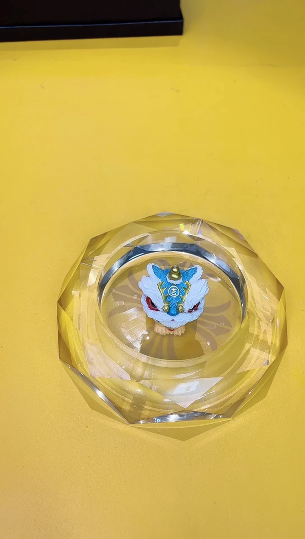 瓷片克罗烟灰
