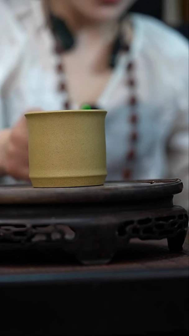 茶壶紫砂宜兴岁颐传砂原矿全手杯子