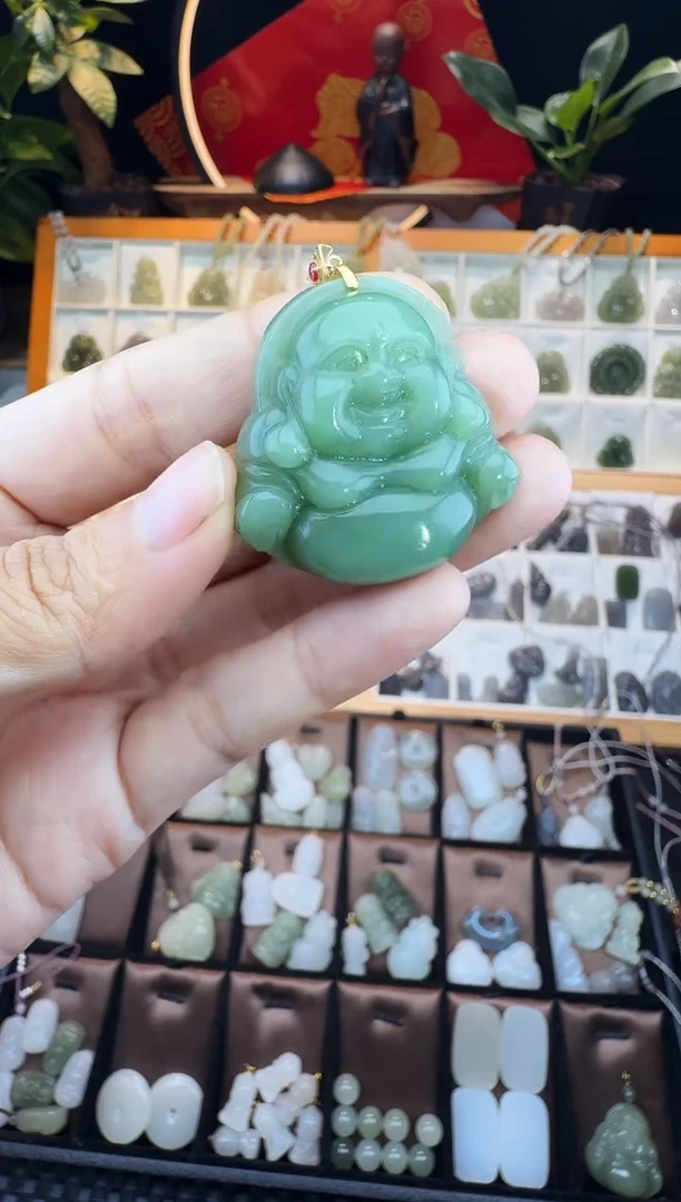 【闪购商品】和田玉颈饰未镶嵌碧玉粉青佛公